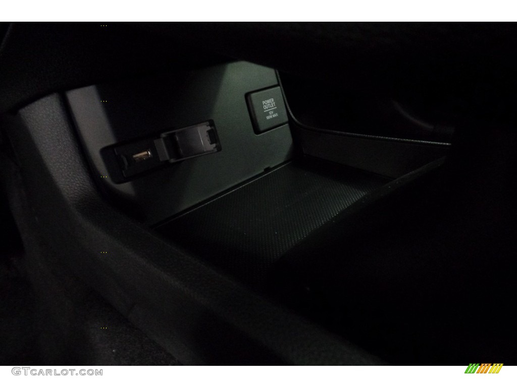 2017 Civic LX Sedan - Modern Steel Metallic / Black photo #17