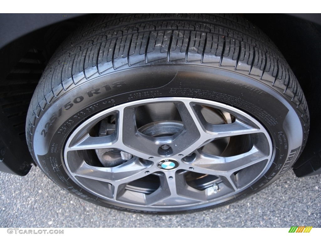 2016 X1 xDrive28i - Sparkling Brown Metallic / Black photo #33