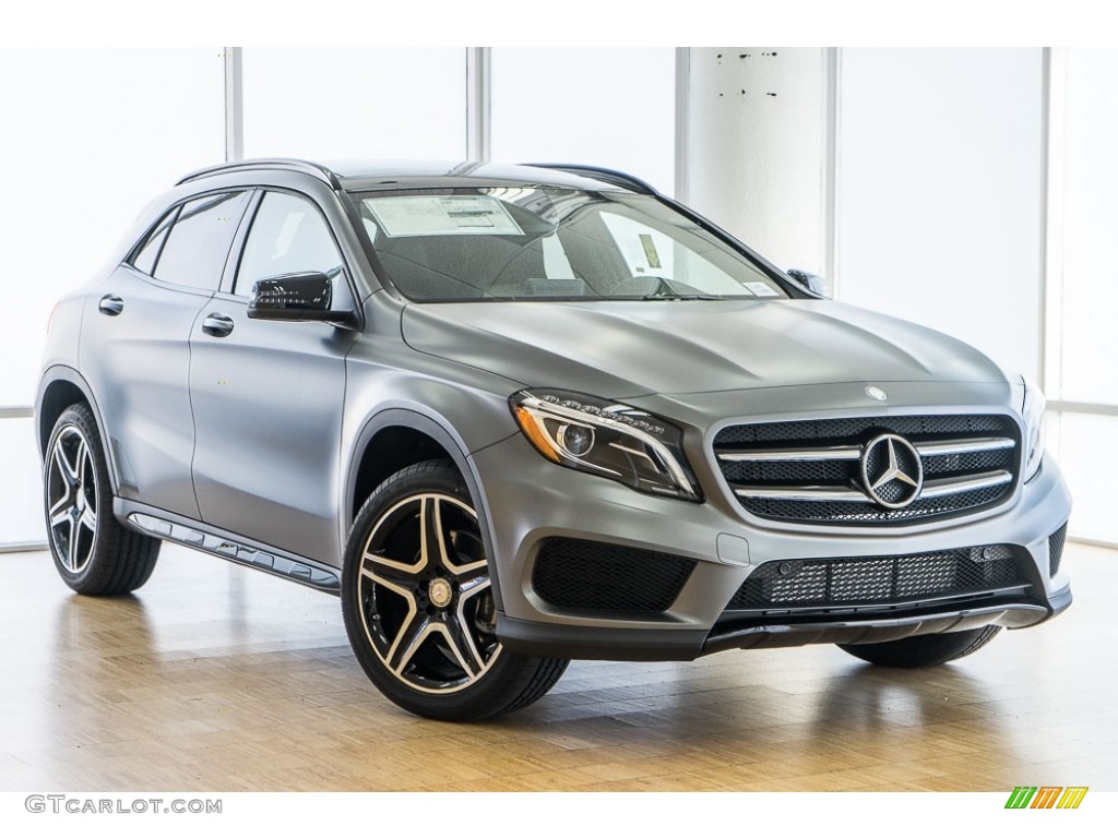 designo Mountain Grey Magno (Matte) 2017 Mercedes-Benz GLA 250 4Matic Exterior Photo #116897156