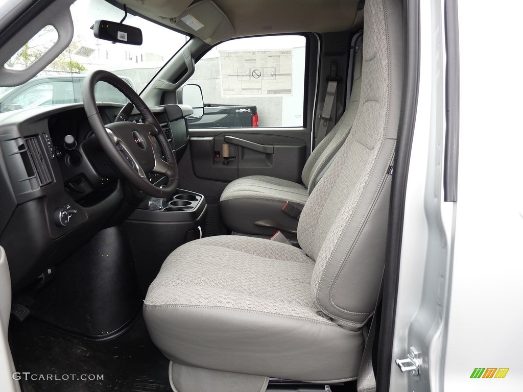 Medium Pewter Interior 2017 GMC Savana Van 2500 Cargo Photo #116901380