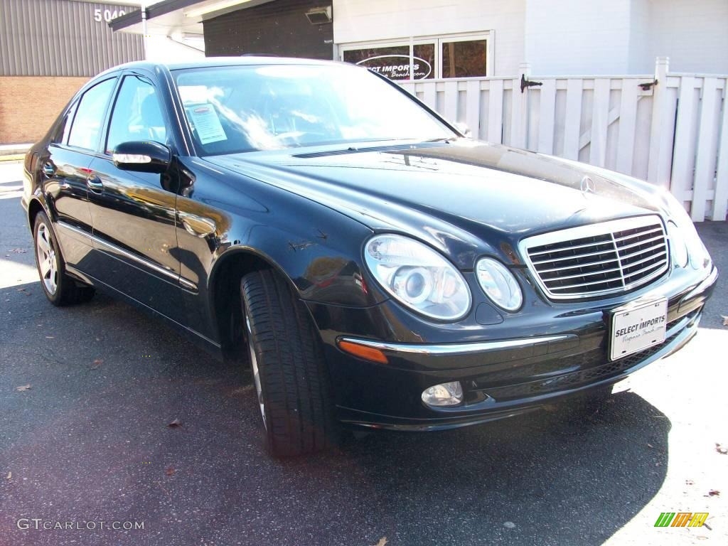 2003 E 500 Sedan - Black / Charcoal photo #1