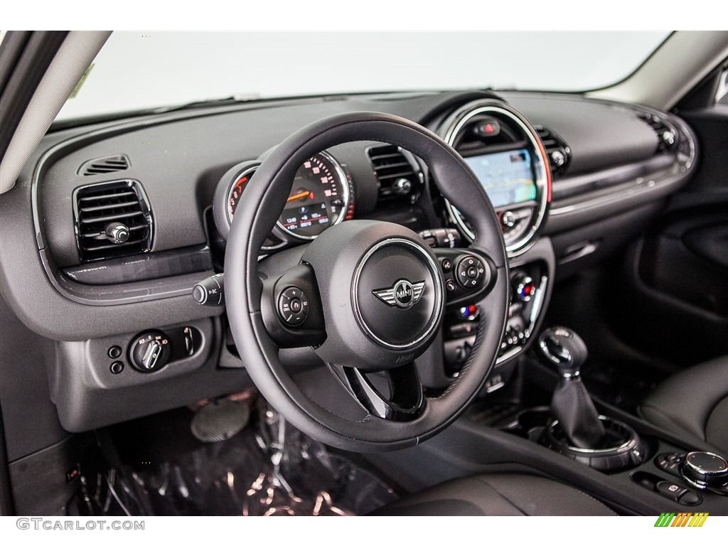 2017 Mini Clubman Cooper Front Seat Photo #116904572