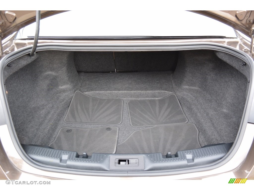 2016 Ford Taurus SE Trunk Photo #116905259