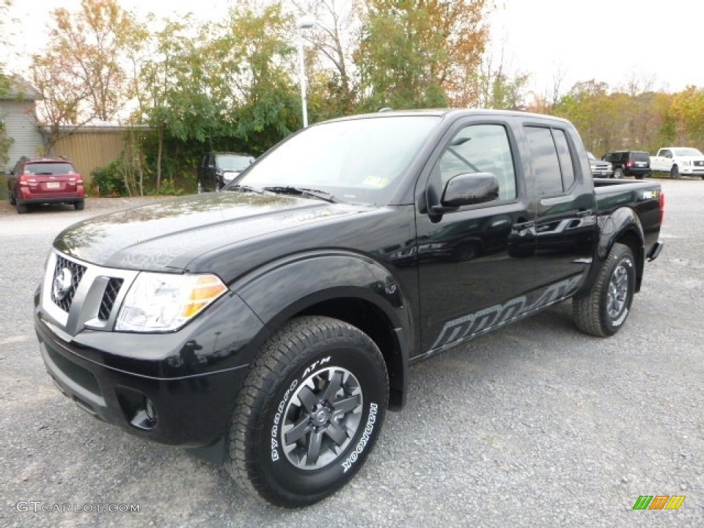 Magnetic Black 2017 Nissan Frontier Pro-4X Crew Cab 4x4 Exterior Photo #116905424