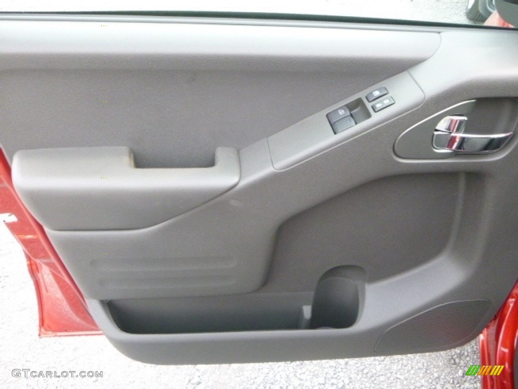 2017 Nissan Frontier SV King Cab 4x4 Graphite Door Panel Photo #116906396