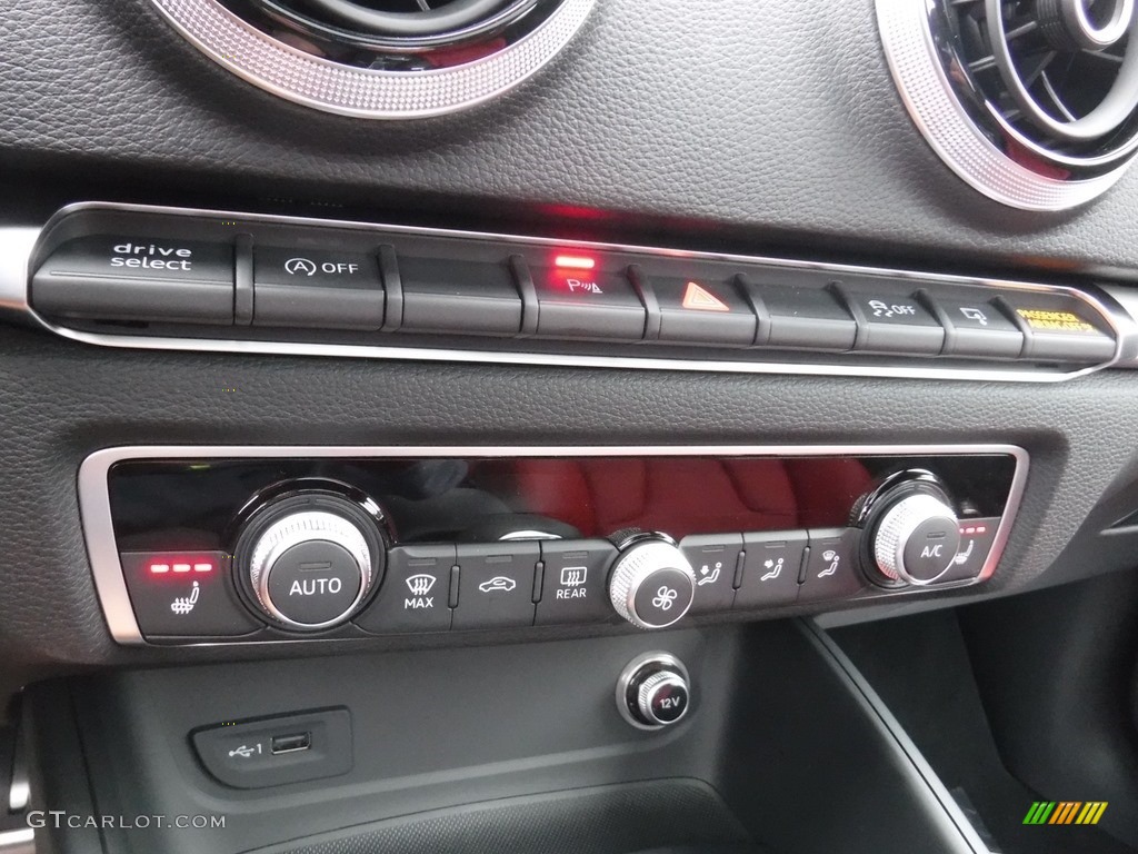 2017 Audi S3 2.0T Premium Plus quattro Controls Photo #116907179