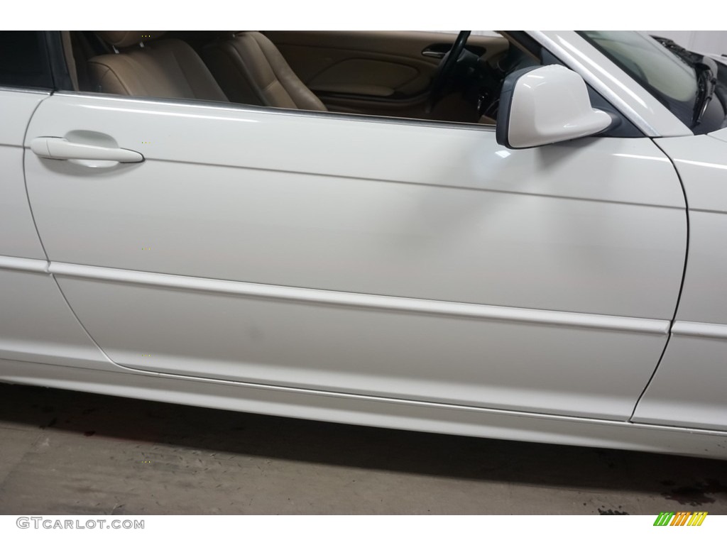 2005 3 Series 325i Coupe - Alpine White / Sand photo #31