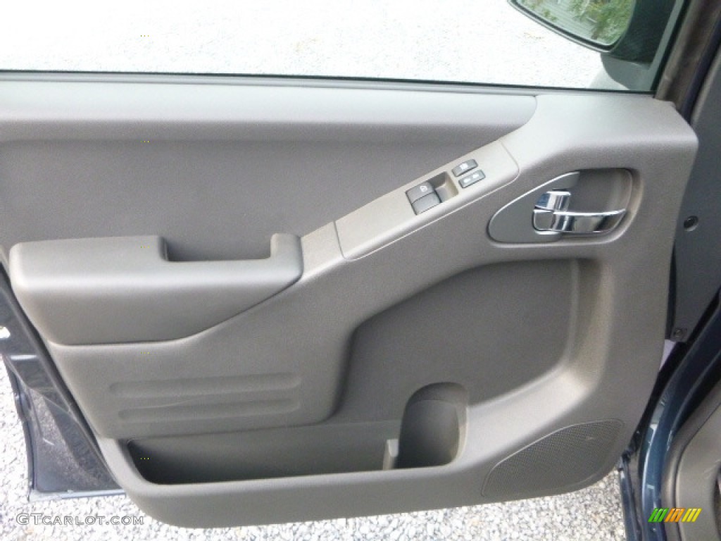2017 Nissan Frontier SV King Cab 4x4 Graphite Door Panel Photo #116907719