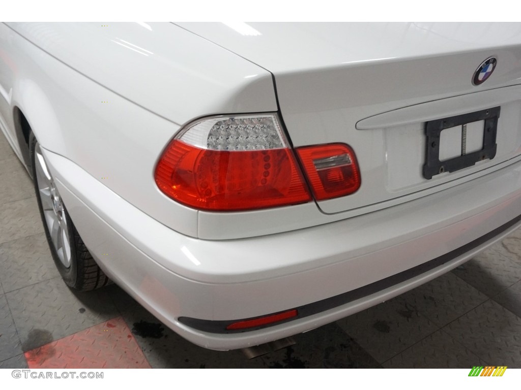 2005 3 Series 325i Coupe - Alpine White / Sand photo #35