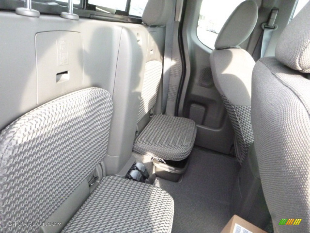 2017 Nissan Frontier SV King Cab 4x4 Rear Seat Photo #116907944