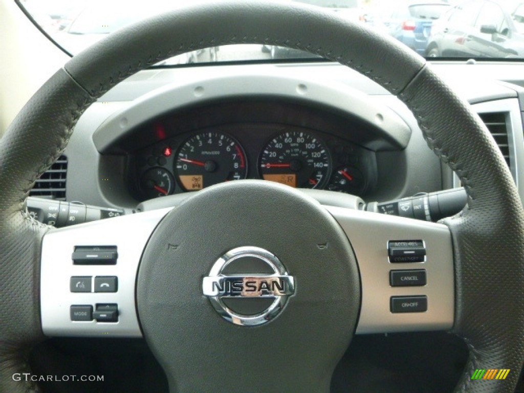 2017 Nissan Frontier SV King Cab 4x4 Controls Photo #116908277