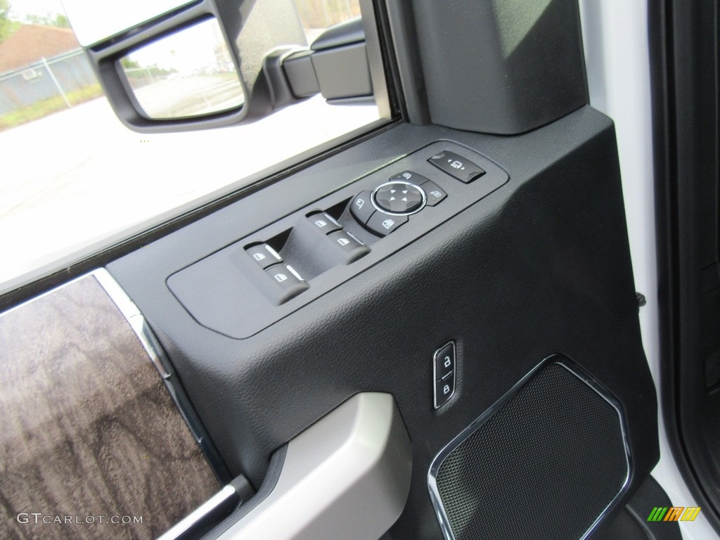 2017 Ford F250 Super Duty Lariat Crew Cab 4x4 Controls Photo #116912465