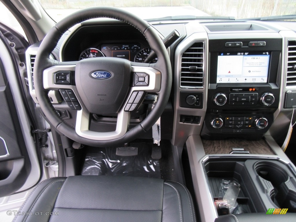 2017 Ford F350 Super Duty Lariat Crew Cab 4x4 Black Dashboard Photo #116913440
