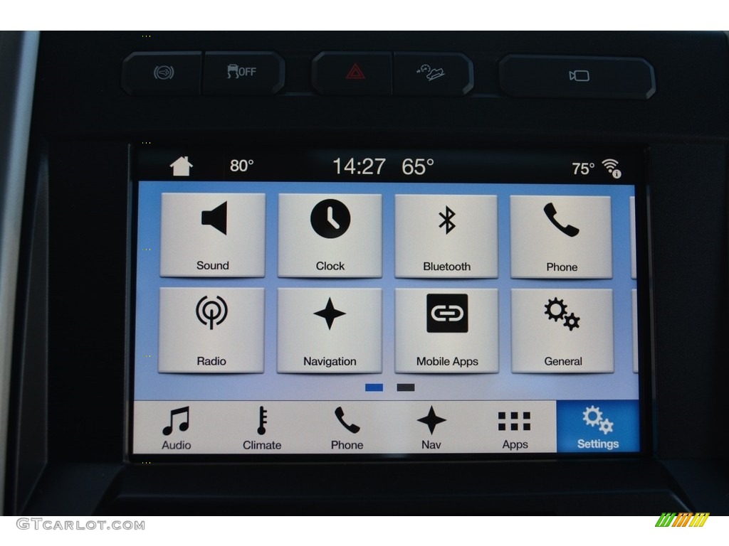 2017 Ford F250 Super Duty Lariat Crew Cab 4x4 Controls Photo #116913965