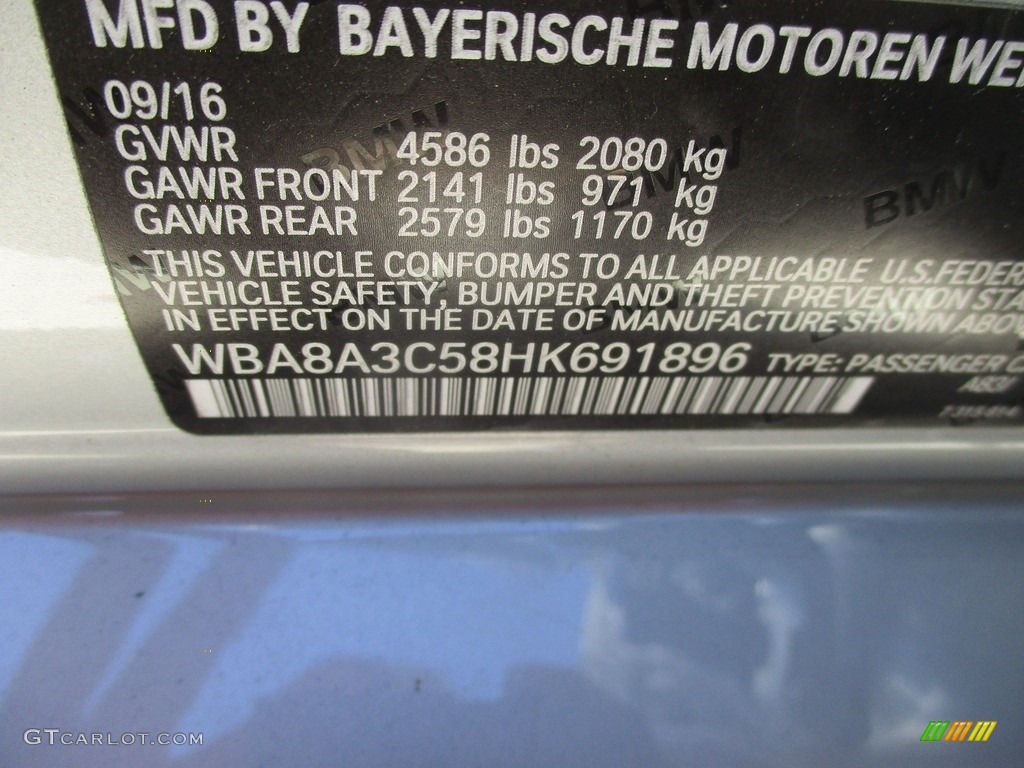 2017 3 Series 320i xDrive Sedan - Glacier Silver Metallic / Black photo #19