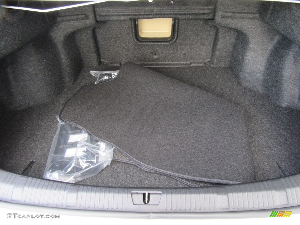 2017 Toyota Avalon Limited Trunk Photo #116924264