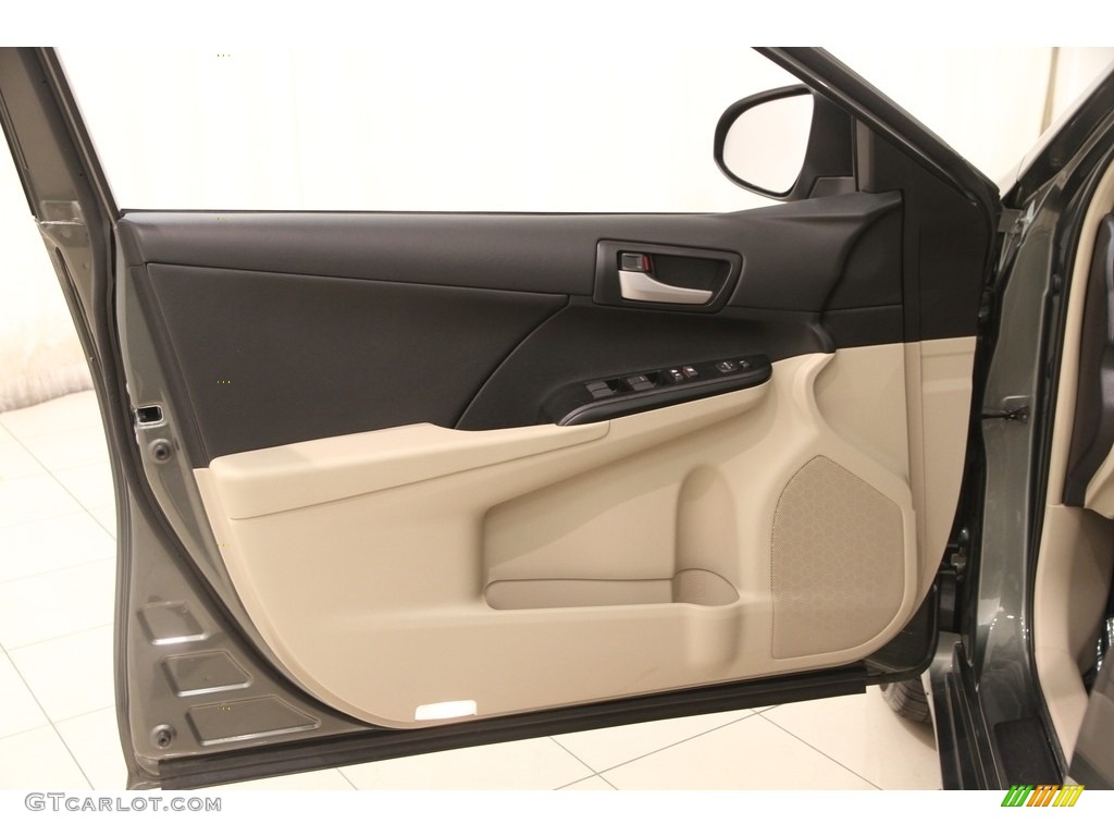 2014 Camry LE - Cypress Pearl / Ivory photo #4