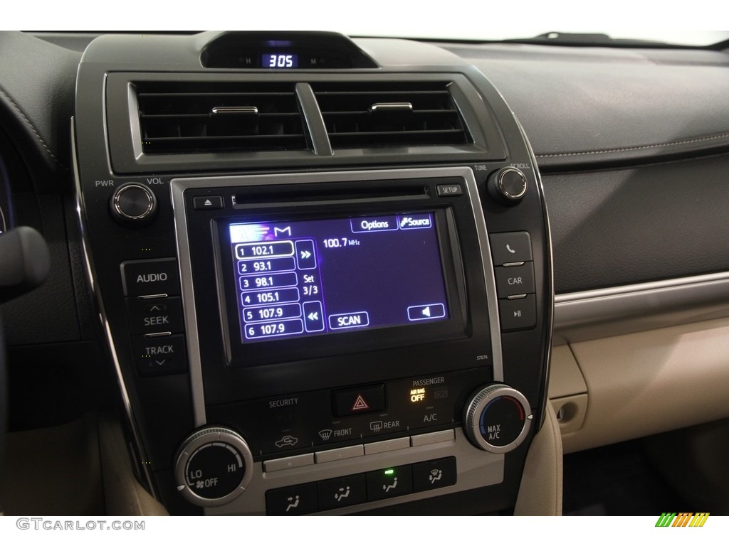 2014 Camry LE - Cypress Pearl / Ivory photo #8