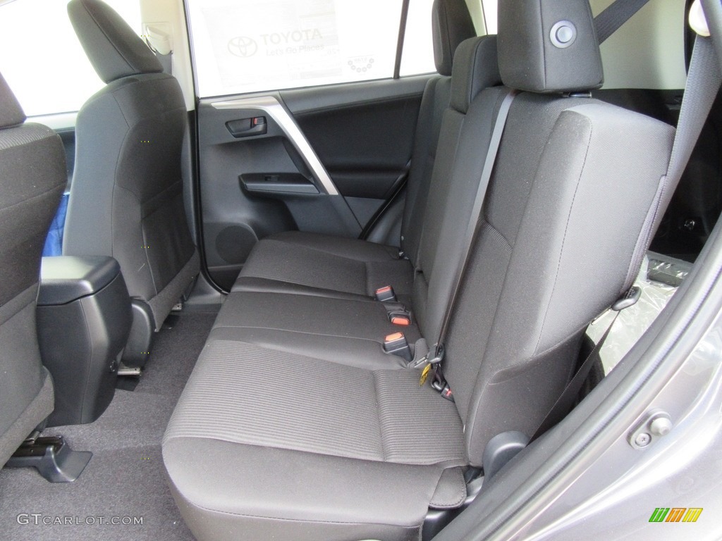 Black Interior 2017 Toyota RAV4 LE Photo #116927156