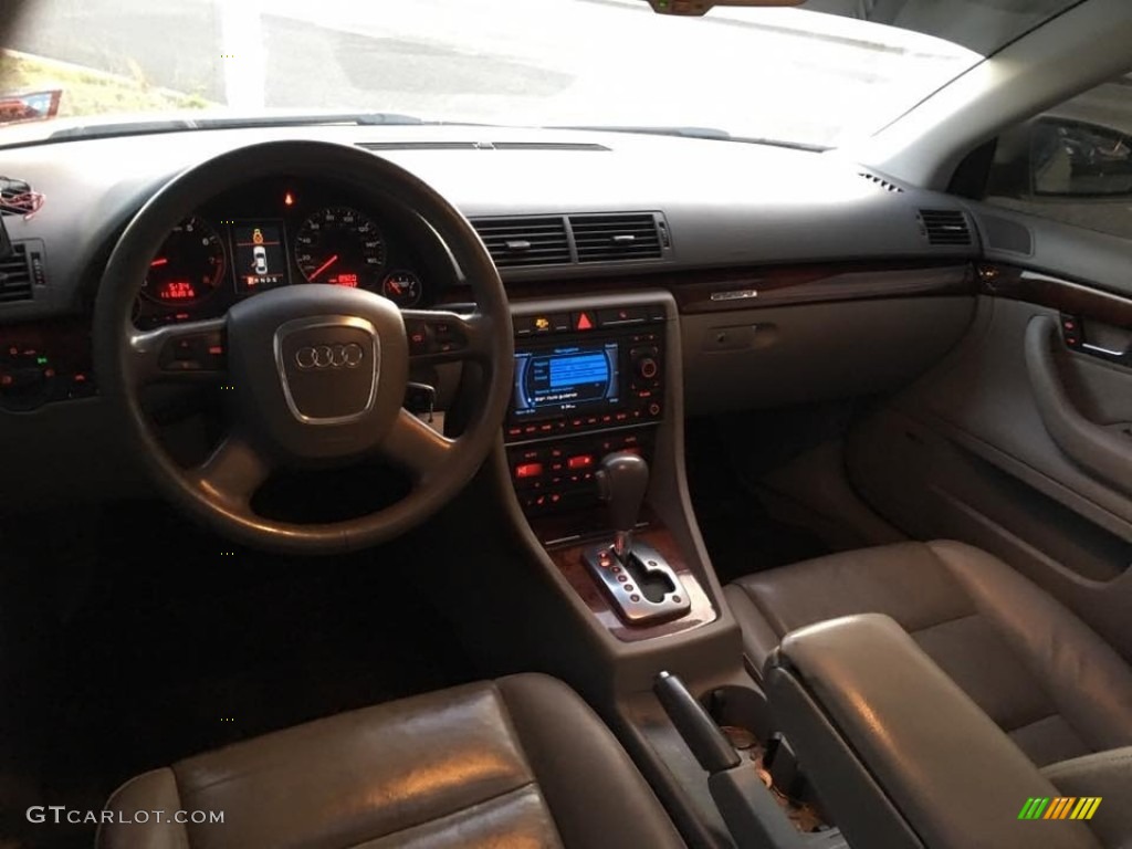 2007 A4 2.0T quattro Sedan - Dakar Beige Metallic / Beige photo #10