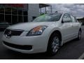 2009 Winter Frost Pearl Nissan Altima 2.5 S  photo #2