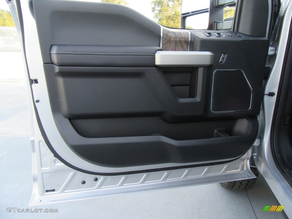 2017 Ford F250 Super Duty Lariat Crew Cab 4x4 Black Door Panel Photo #116929127