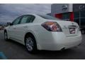 2009 Winter Frost Pearl Nissan Altima 2.5 S  photo #8