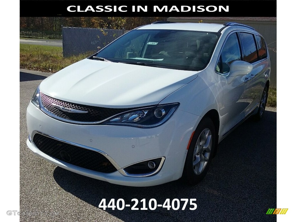 2017 Pacifica Touring L Plus - Bright White / Black/Alloy photo #1