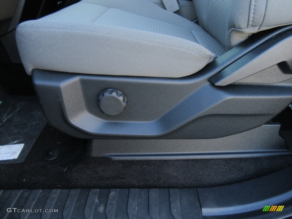 2016 F150 XLT SuperCrew - Magnetic / Medium Earth Gray photo #23