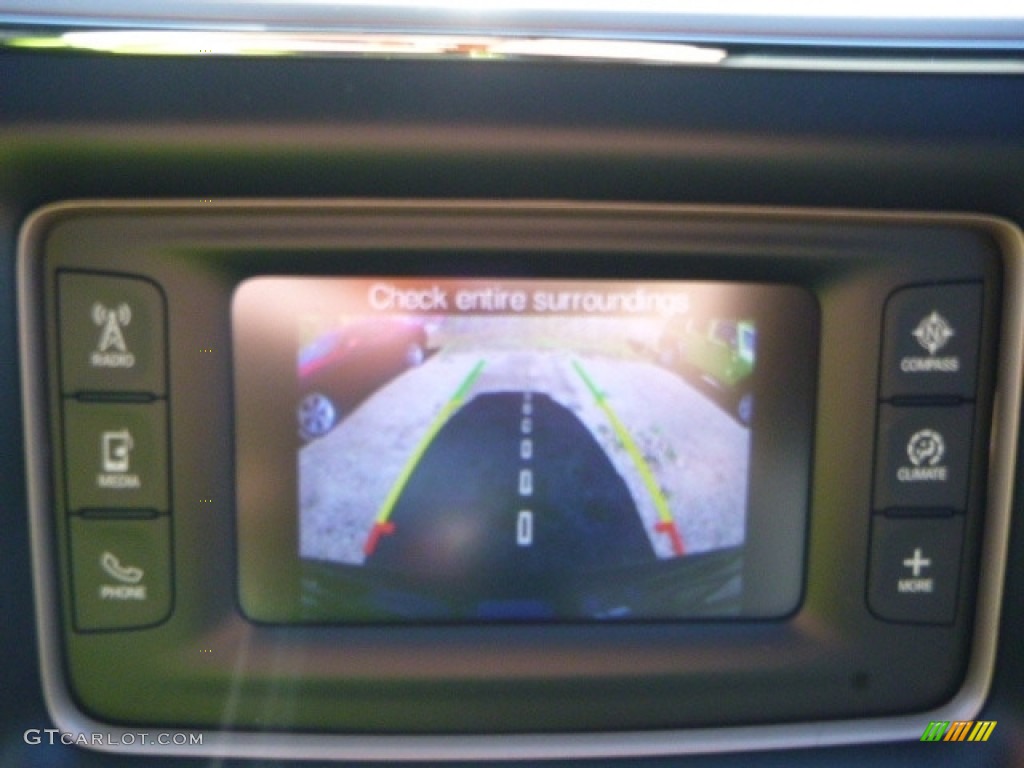 2017 Grand Cherokee Laredo E 4x4 - Diamond Black Crystal Pearl / Black photo #17