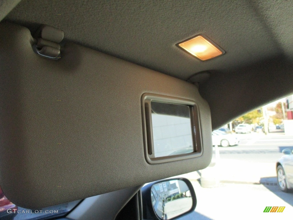 2007 RAV4 Limited 4WD - Nautical Blue Metallic / Taupe photo #47