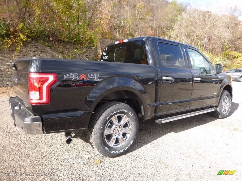 2017 F150 XLT SuperCrew 4x4 - Shadow Black / Earth Gray photo #2