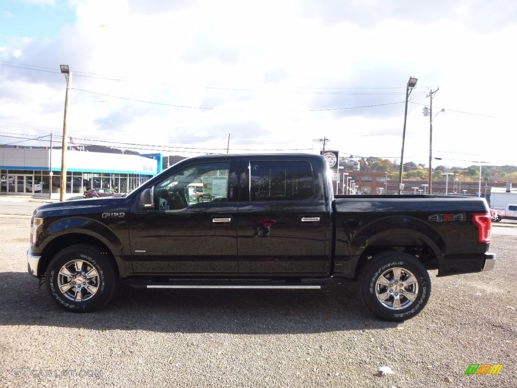 2017 F150 XLT SuperCrew 4x4 - Shadow Black / Earth Gray photo #5