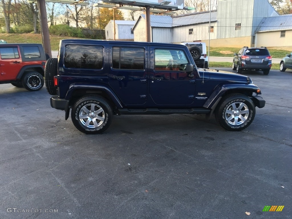 2013 Wrangler Unlimited Sahara 4x4 - True Blue Pearl / Black/Dark Saddle photo #3