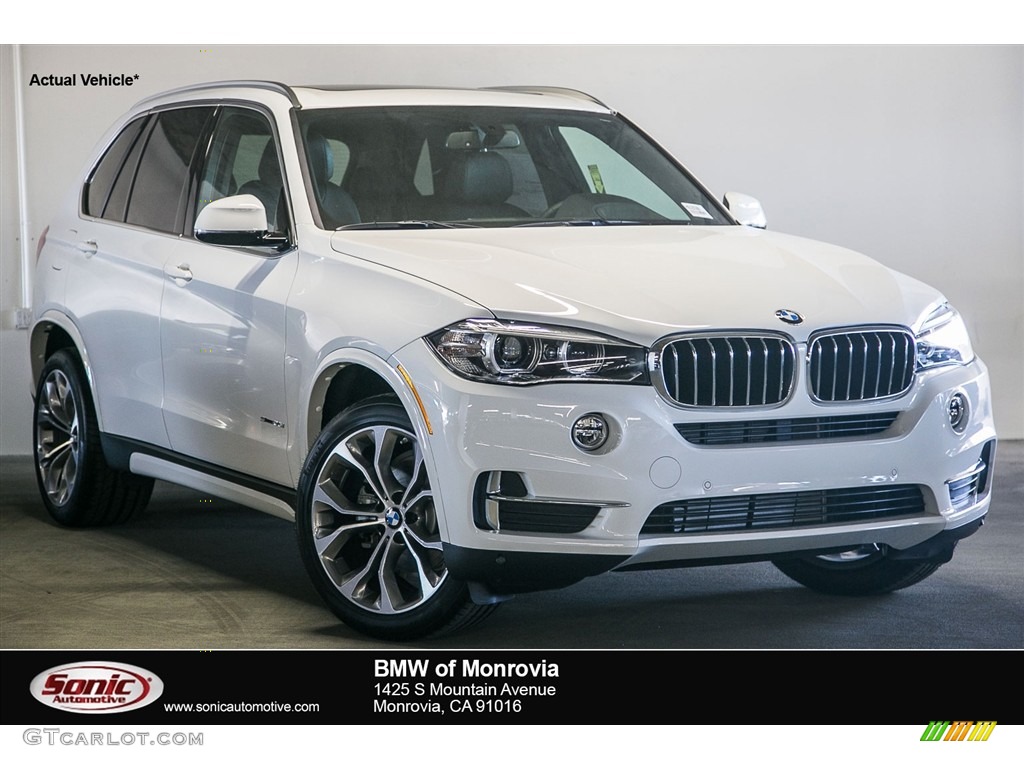 Alpine White BMW X5