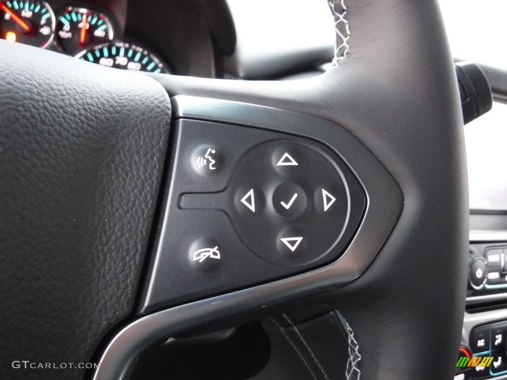 2017 Chevrolet Suburban LS 4WD Controls Photo #116953657