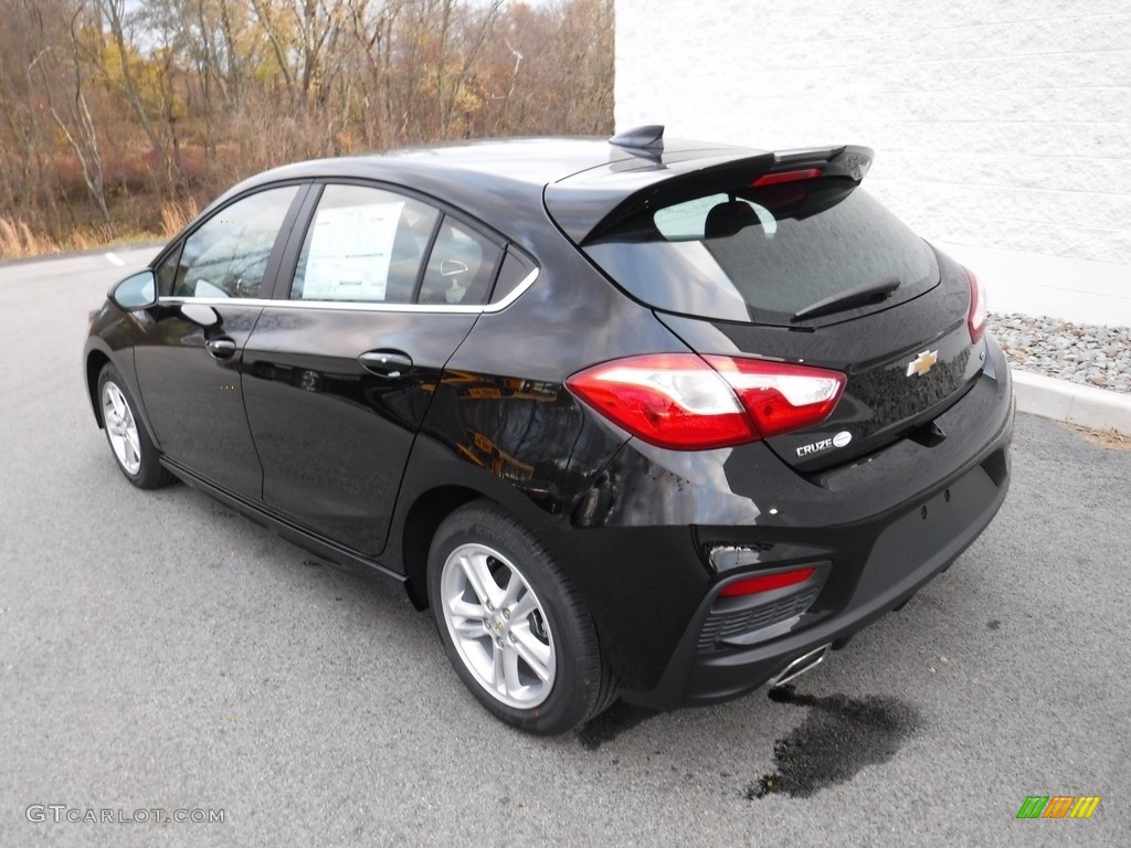Mosaic Black Metallic 2017 Chevrolet Cruze LT Exterior Photo #116955922