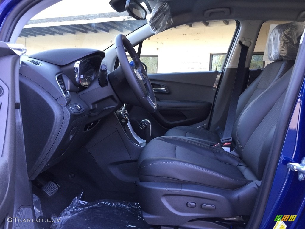 2017 Chevrolet Trax LT Front Seat Photo #116956516