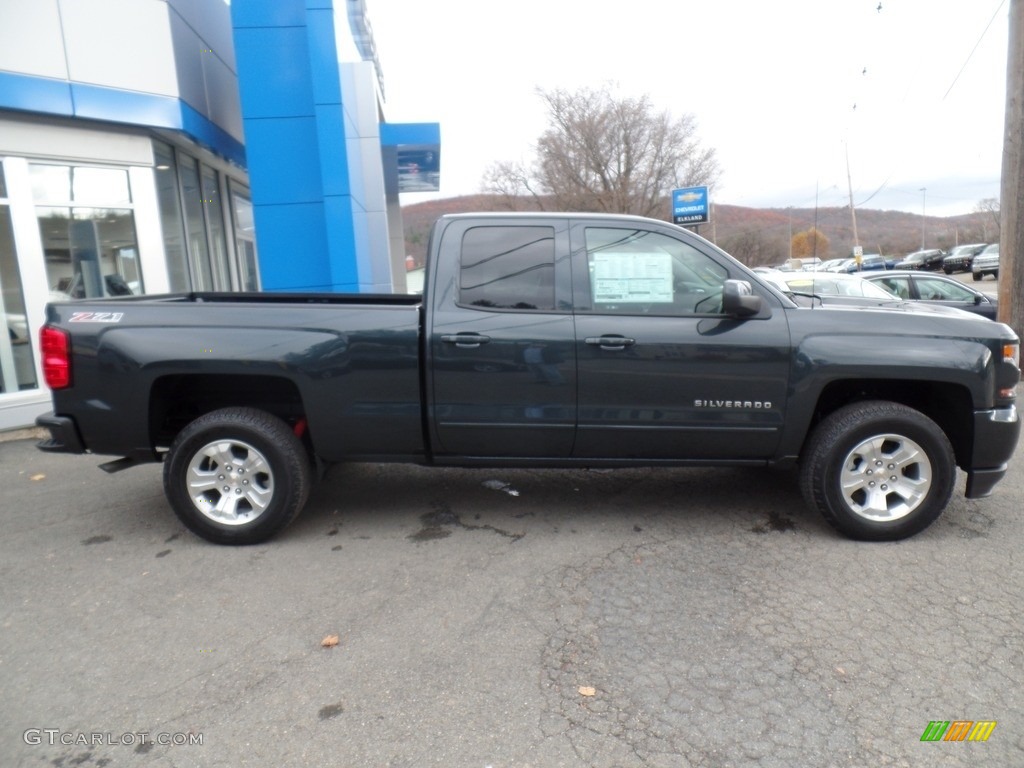 Graphite Metallic 2017 Chevrolet Silverado 1500 LT Double Cab 4x4 Exterior Photo #116958808