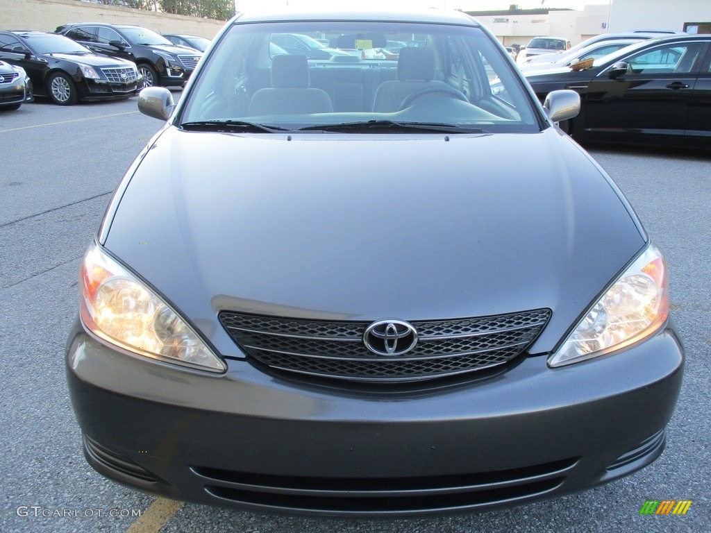 2003 Camry LE - Aspen Green Pearl / Stone photo #9
