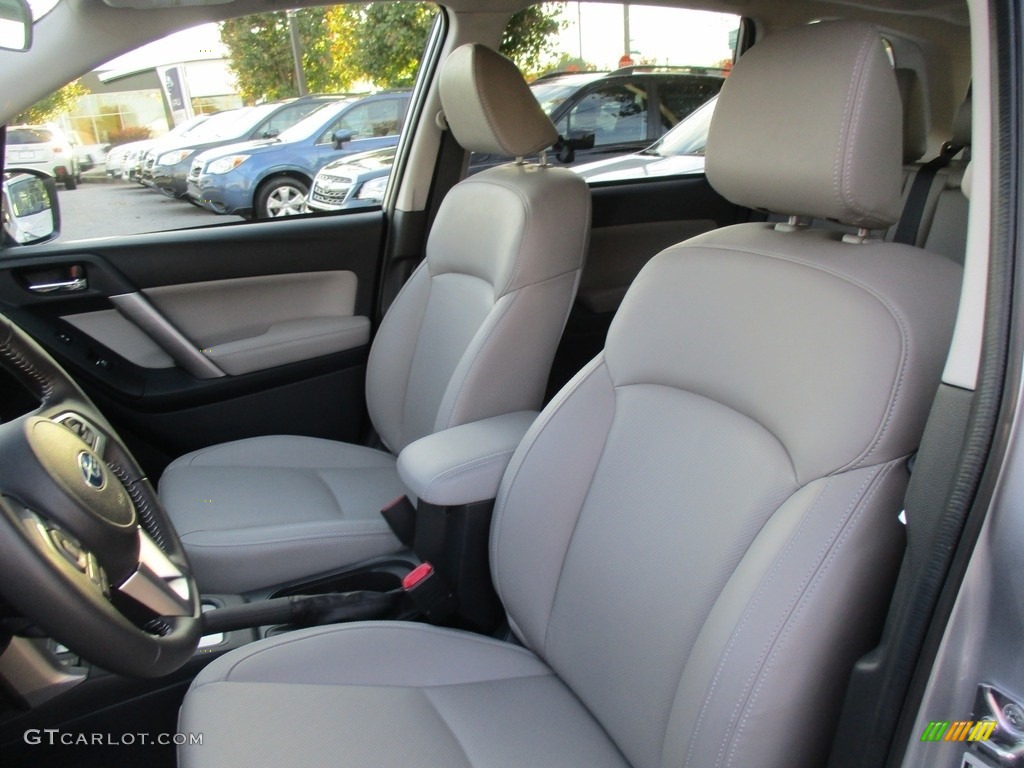 Gray Interior 2017 Subaru Forester 2.5i Limited Photo #116961565