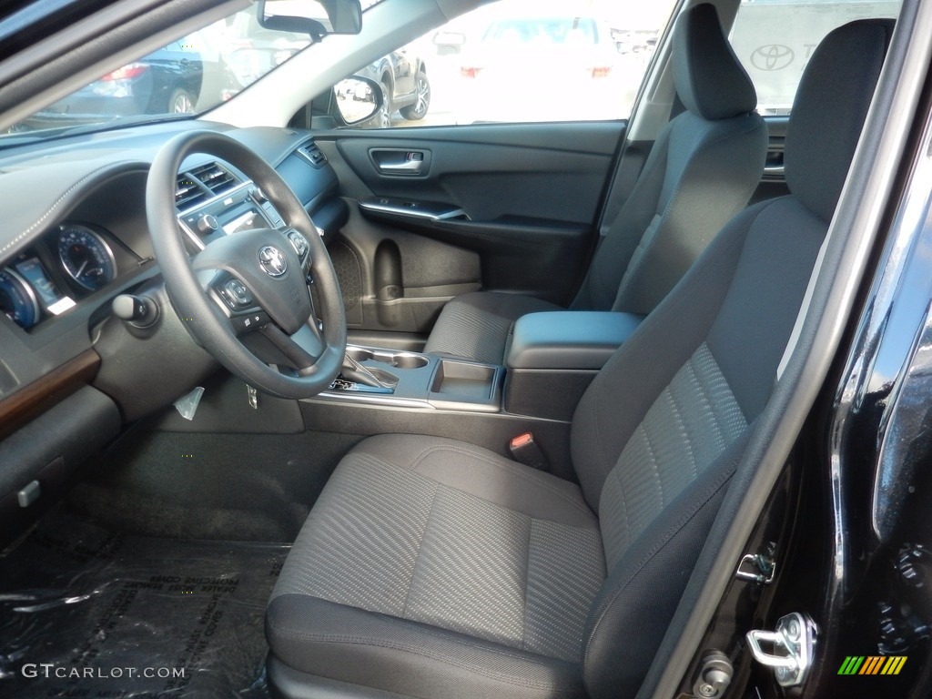 2017 Camry LE - Midnight Black Metallic / Black photo #3