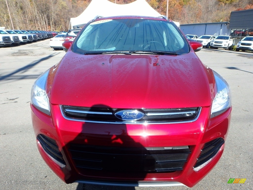 2016 Escape Titanium 4WD - Ruby Red Metallic / Charcoal Black photo #8