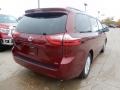 Salsa Red Pearl - Sienna XLE Photo No. 2