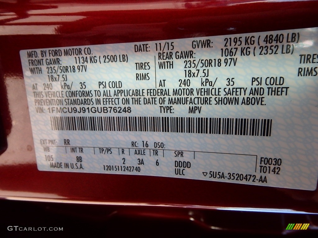 2016 Escape Titanium 4WD - Ruby Red Metallic / Charcoal Black photo #23