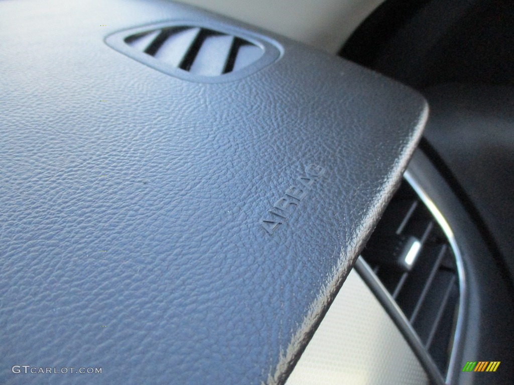 2011 Taurus SEL AWD - Red Candy / Charcoal Black photo #44
