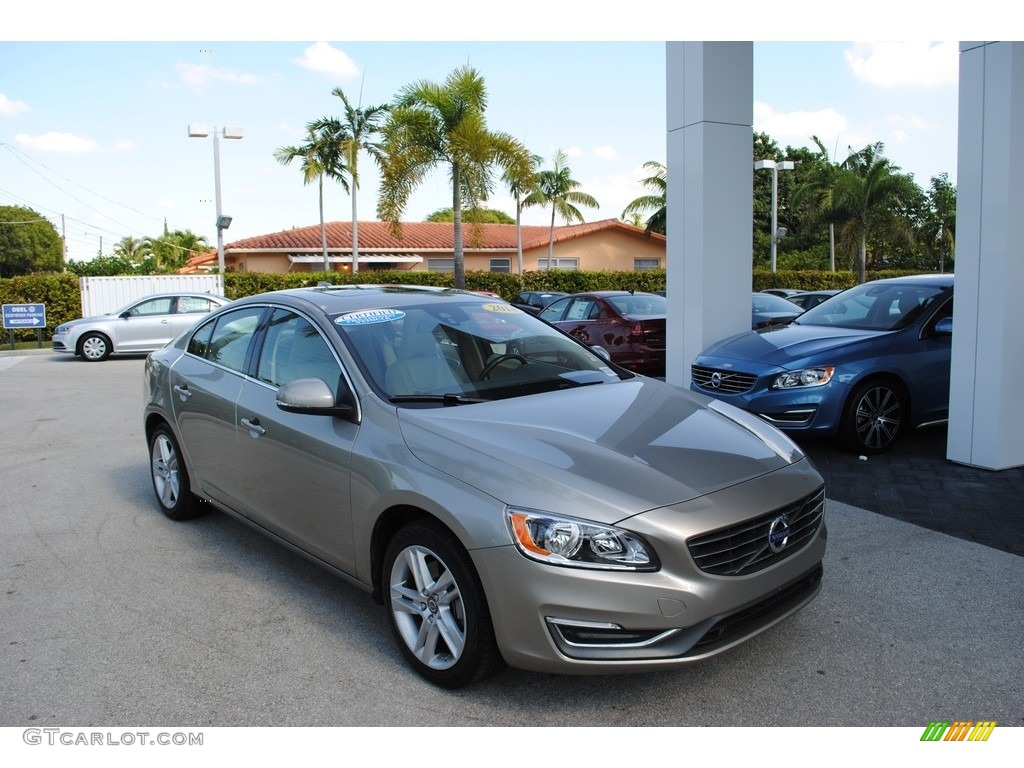 2014 S60 T5 - Seashell Metallic / Soft Beige photo #1