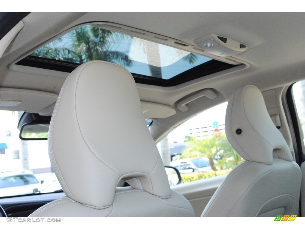 2014 S60 T5 - Seashell Metallic / Soft Beige photo #11