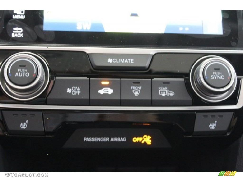 2017 Honda Civic Touring Sedan Controls Photo #116975347