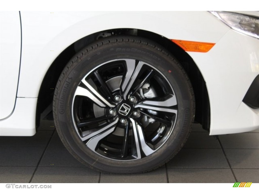 2017 Honda Civic Touring Coupe Wheel Photos